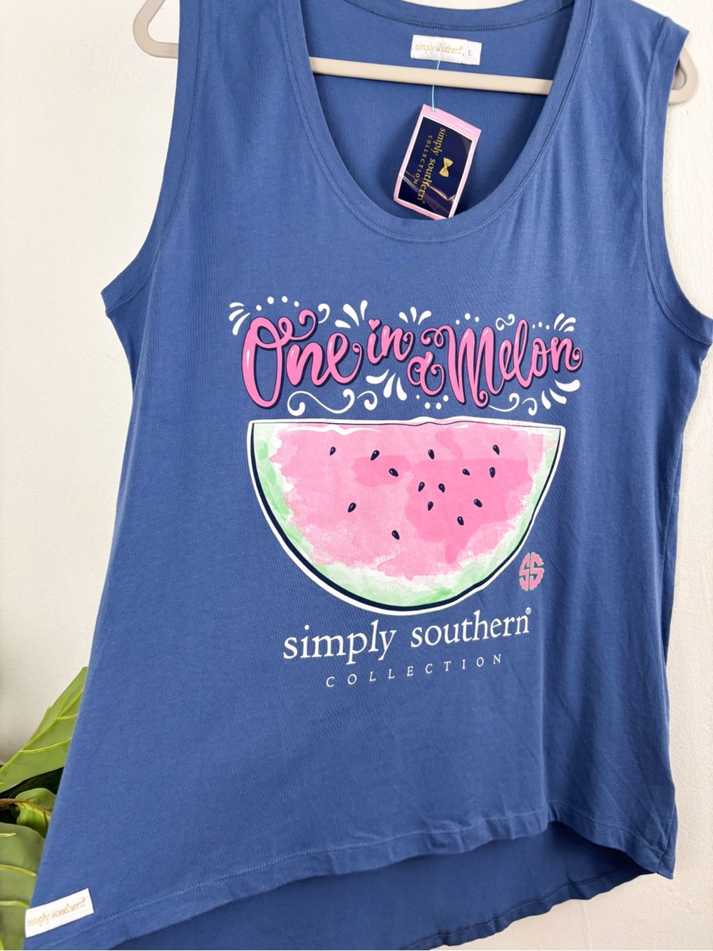 NWT Simply Southern Blue Graphic Sleeveless Tank Top Sz L - Picture 4 of 6